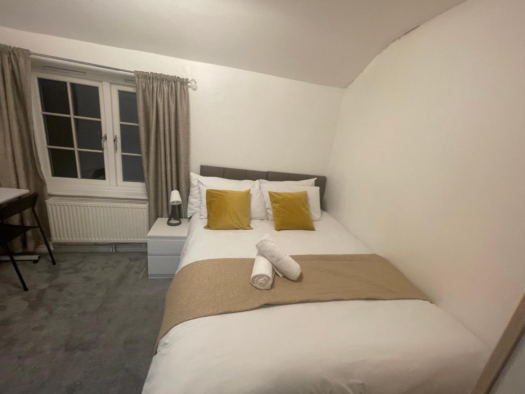 Tooting Lodge London - Cosy 2 Bedroom House With Garden, 5 Mins Walk To Tube Station Esterno foto